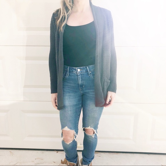 Anthropologie Sweaters - Anthropologie cardigan